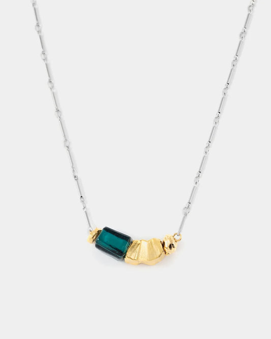Dianella Necklace