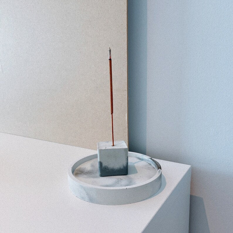 ROUND concrete incense holder set